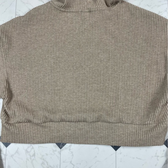ALO Yoga Muse Hoodie Ribbed Gravel Heather Tan Cream Women Size Small Pullover - Picture 10 of 11